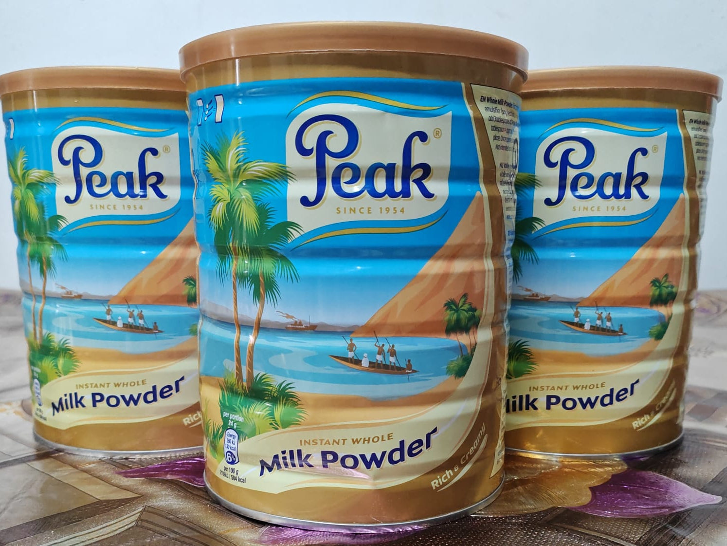 Peak 900g tin